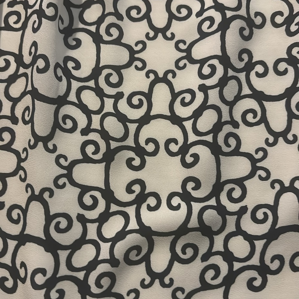 Loft 👚 Blouse!!! - Picture 3 of 4